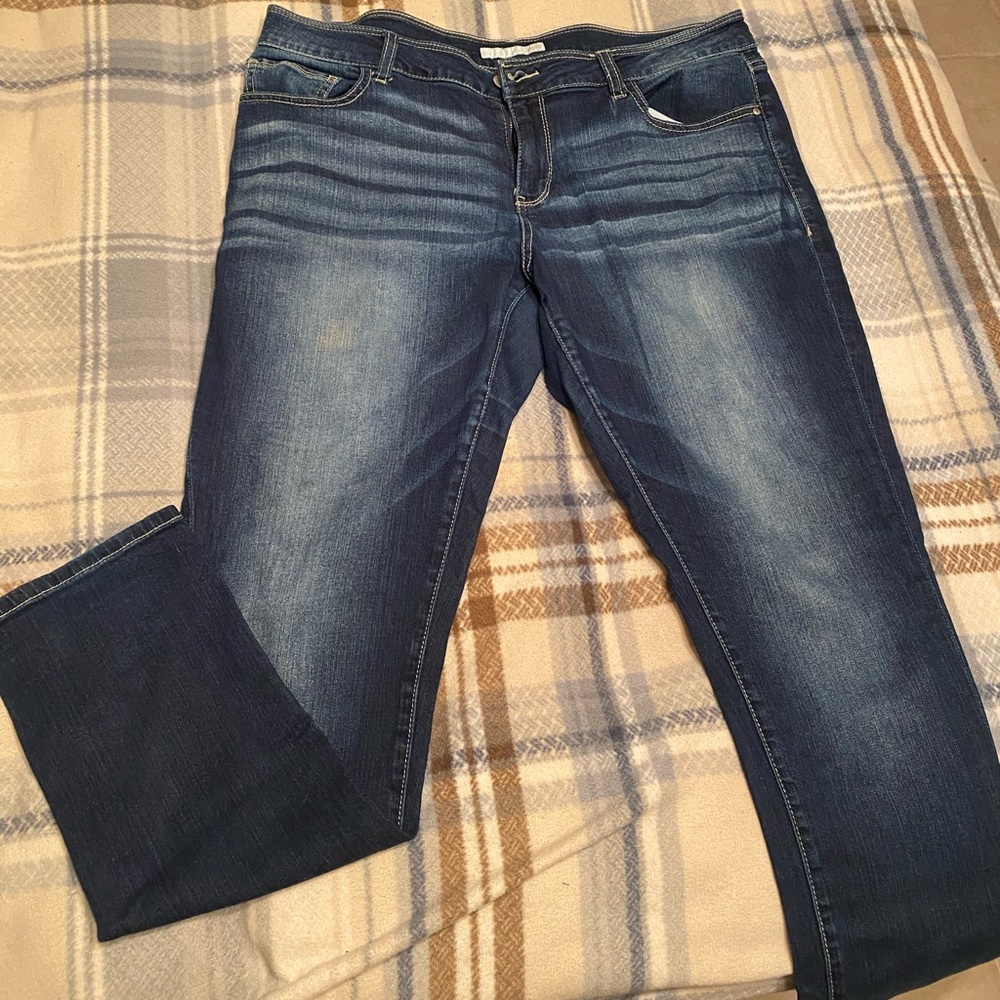 Womens day trip skinnys